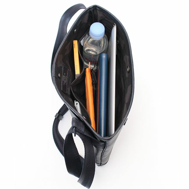 PORTER ポーター ディライト サコッシュ | TOZAI NANBOKUYA