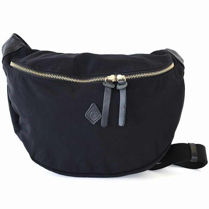 黒 ナイロン ボディバッグ　クレ　cle FLEX NYLON PURSE（ショルダーバッグ）｜THE CLE（ザクレ）の