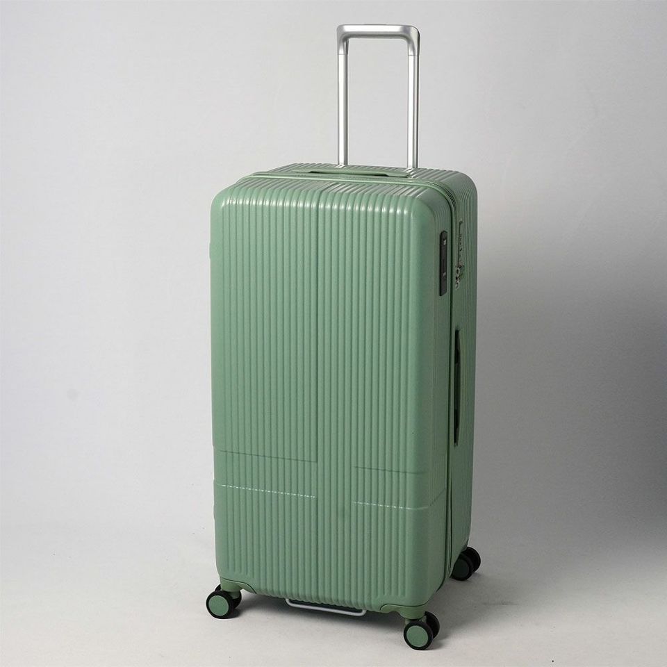 Innovator INV80 スーツケース92L SAGE GREEN海外渡航に一度だけ使用しました