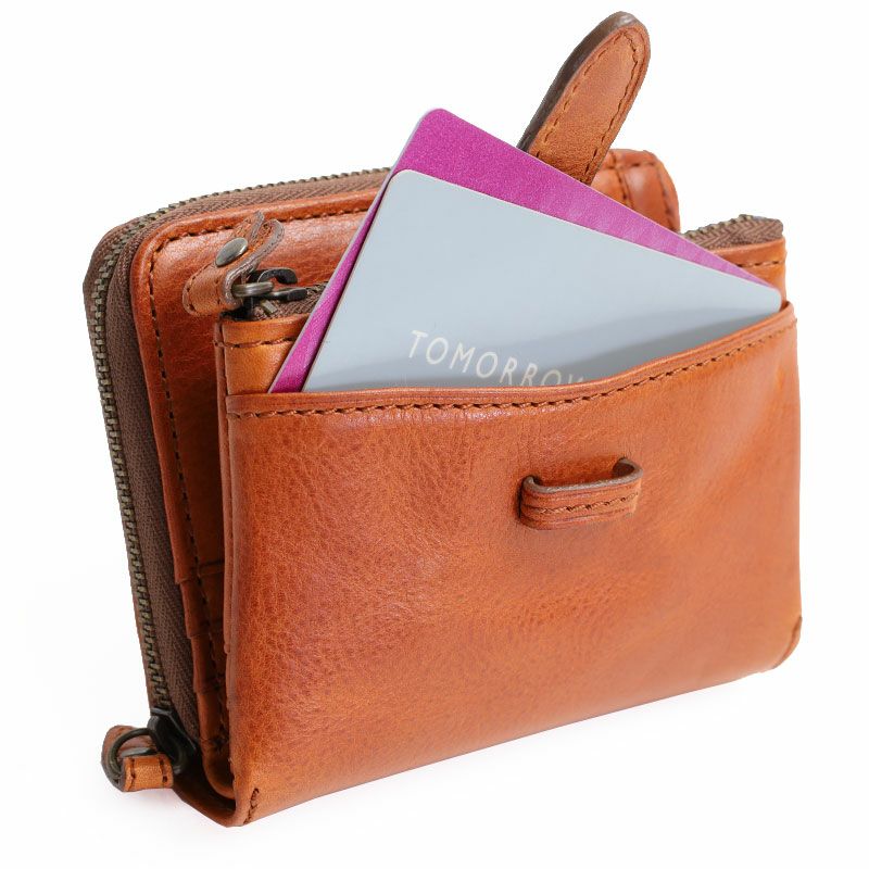 Dakota クラプトン 二つ折り財布 | TOZAI NANBOKUYA