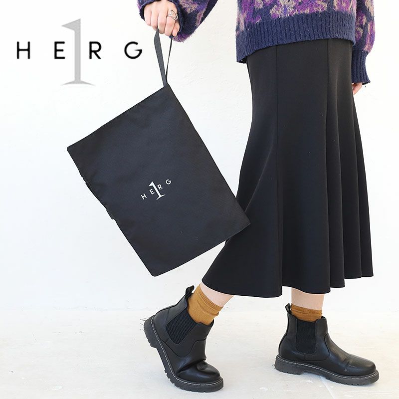 【新品タグ付き】HERG1 （エルグワン）ブラック ハンドバッグ 新品タグ付き】HERG1 （エルグワン）ブラック ハンドバッグ 2025