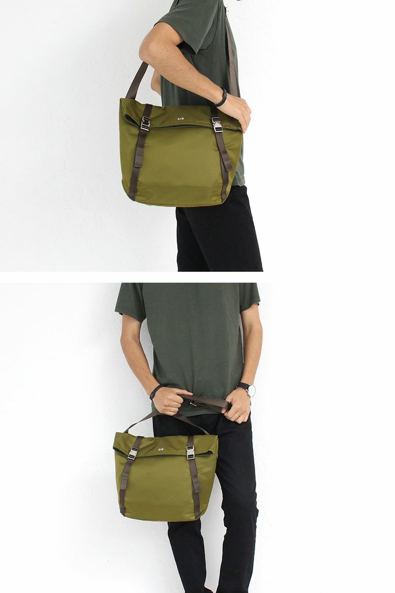 週末タイムセール20%OFF】CIE グロッシー ショルダーバッグ