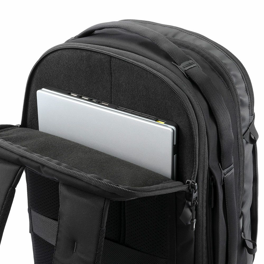 ace. GENE ラグレンティス ビジネスバッグ | TOZAI NANBOKUYA